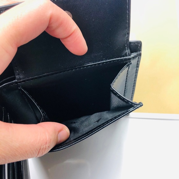 ❤️Michael Kors Bilfold men wallet black ❤️ - Picture 6 of 7